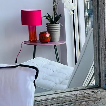 Apartment / / Marines De / Saint-tropez